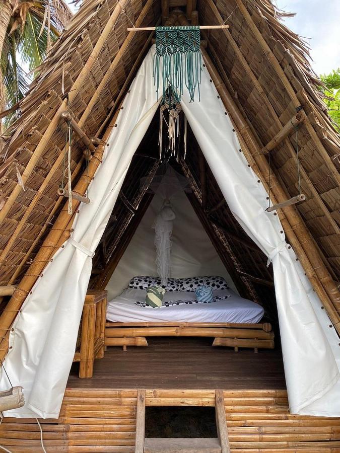 Georgia'S Neverland Hostel Malapascua Eksteriør billede