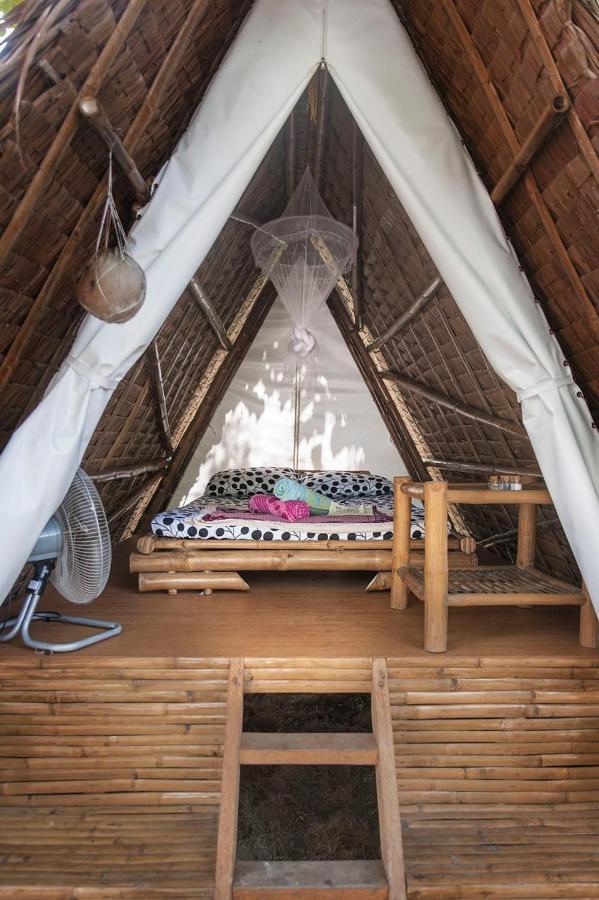 Georgia'S Neverland Hostel Malapascua Eksteriør billede