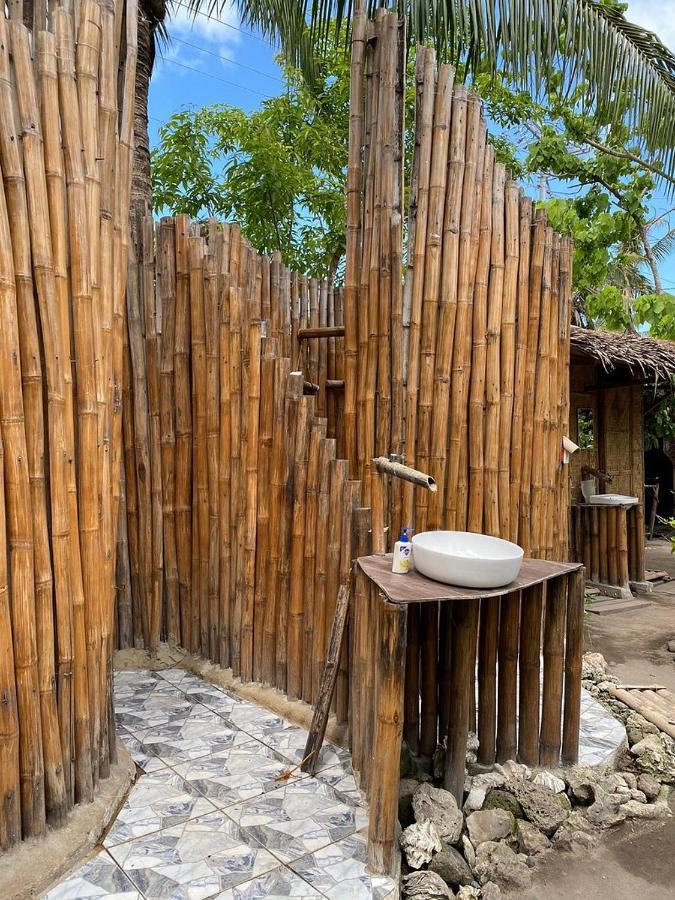 Georgia'S Neverland Hostel Malapascua Eksteriør billede
